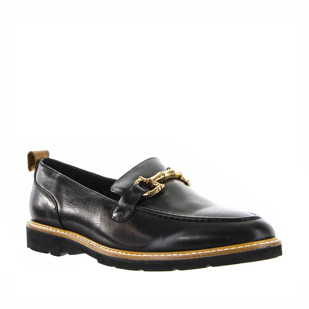 Bresley Pouch Black - Women Loafers - Collective Shoes 