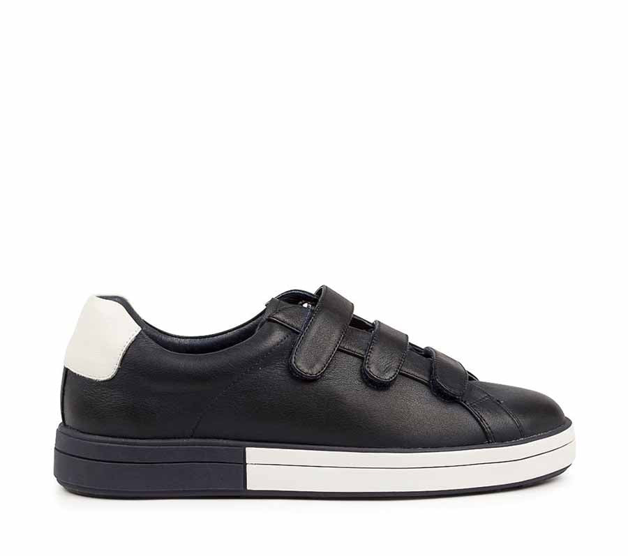 #color_navy-white